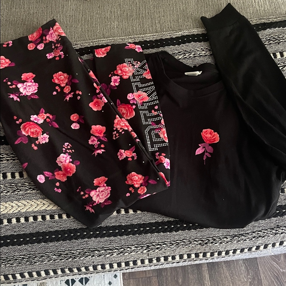 PINK Victoria's Secret Black and Pink Floral Set